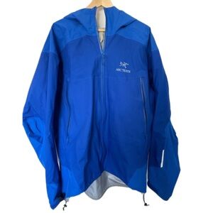 Men’s ARC’TERYX Beta Jacket XXL IN BLUE